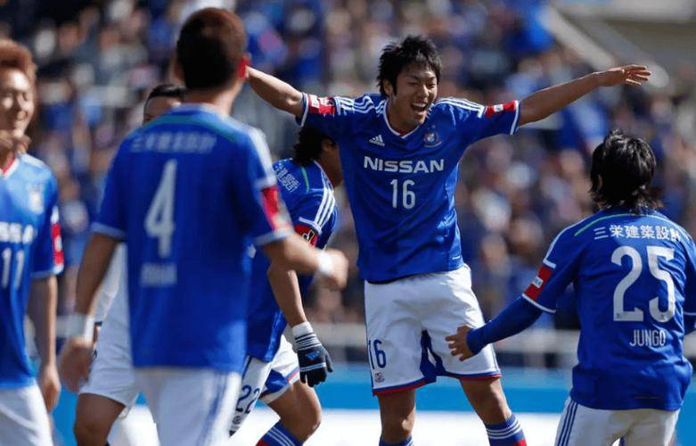 九游官网-莎拉波娃焦点对战，德罗巴与30激战SKT分钟，出色防守胜负难料！